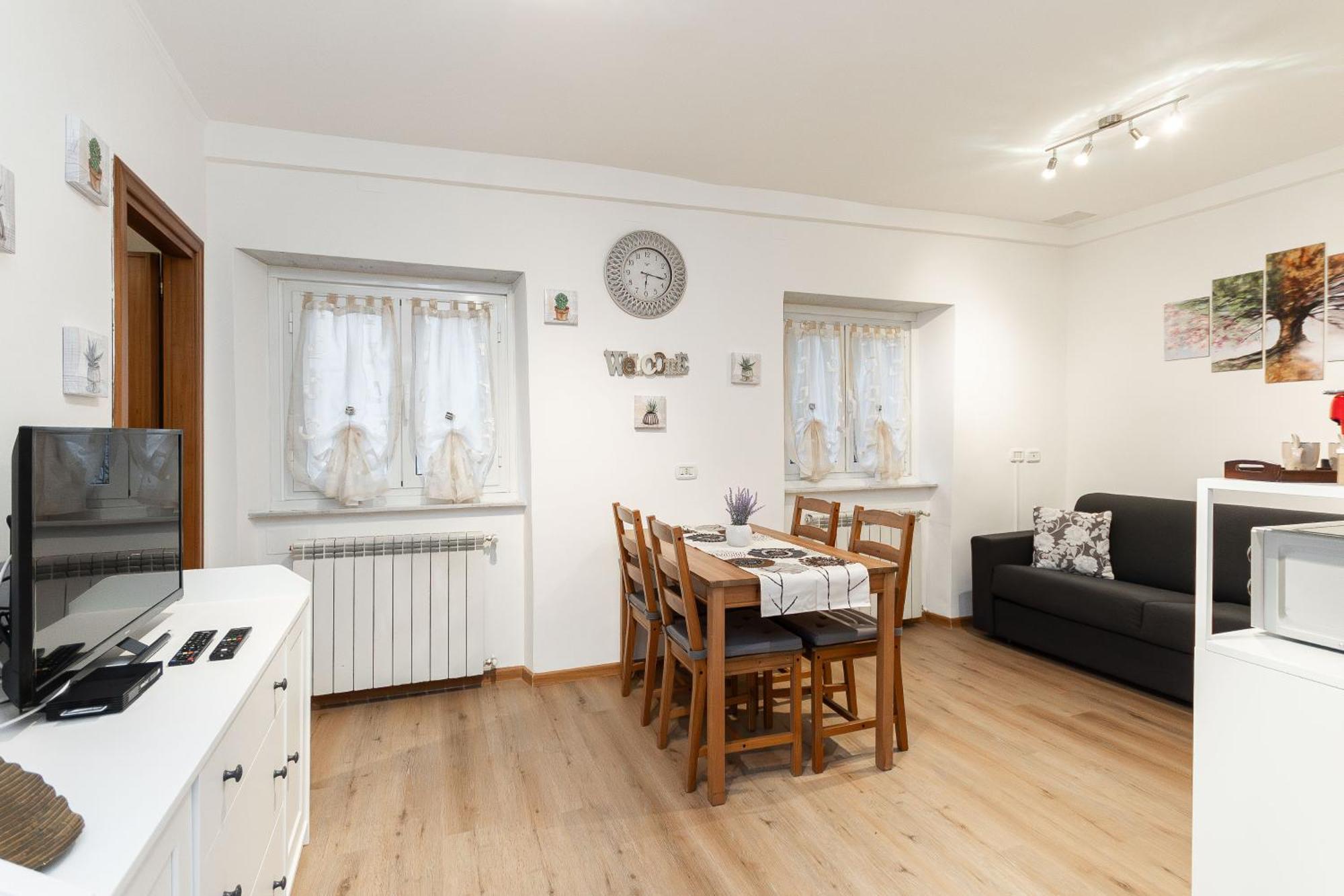 15 Min Centro E Stazione Ferroviaria Apartment Genoa Luaran gambar