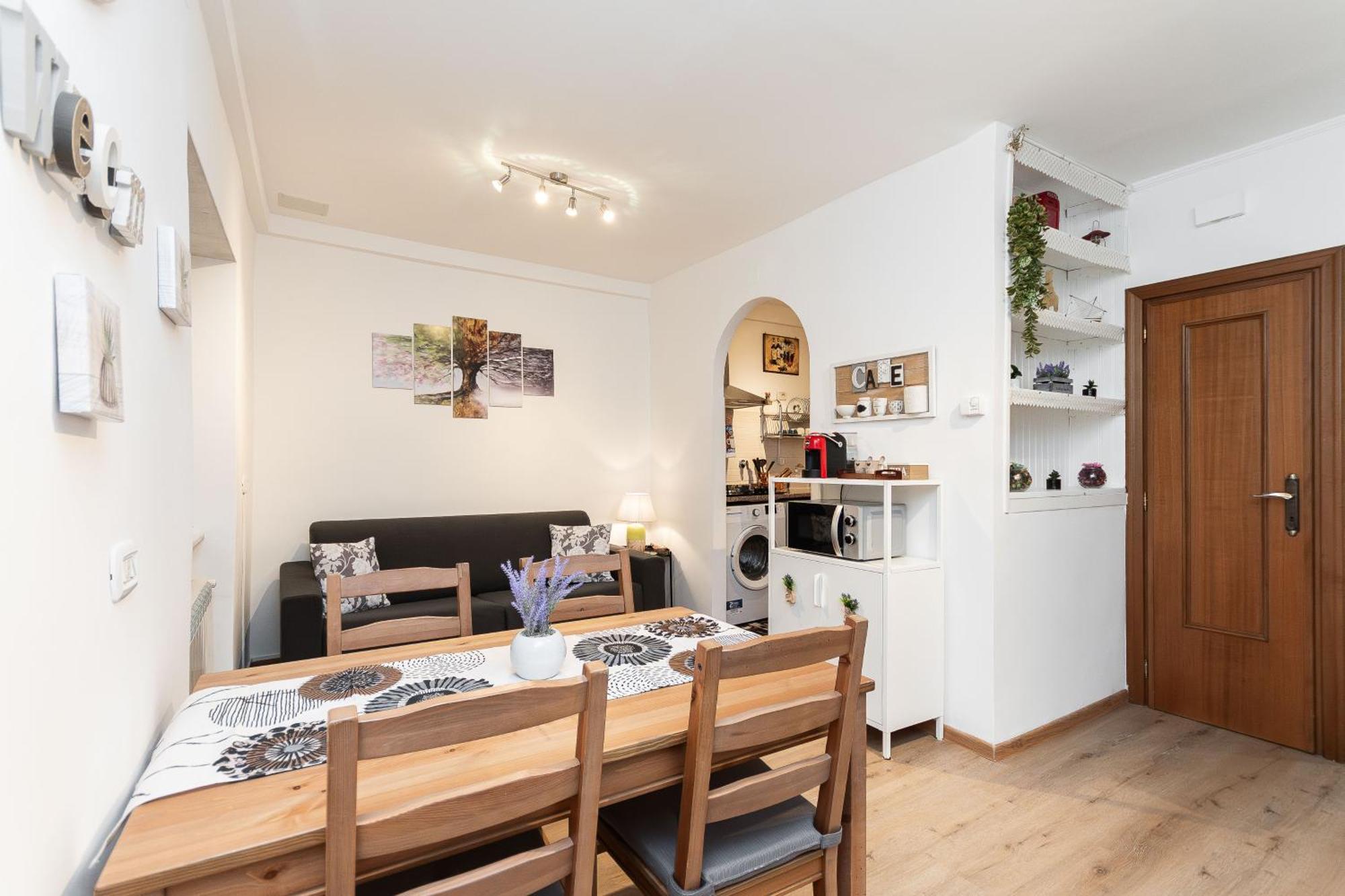 15 Min Centro E Stazione Ferroviaria Apartment Genoa Luaran gambar