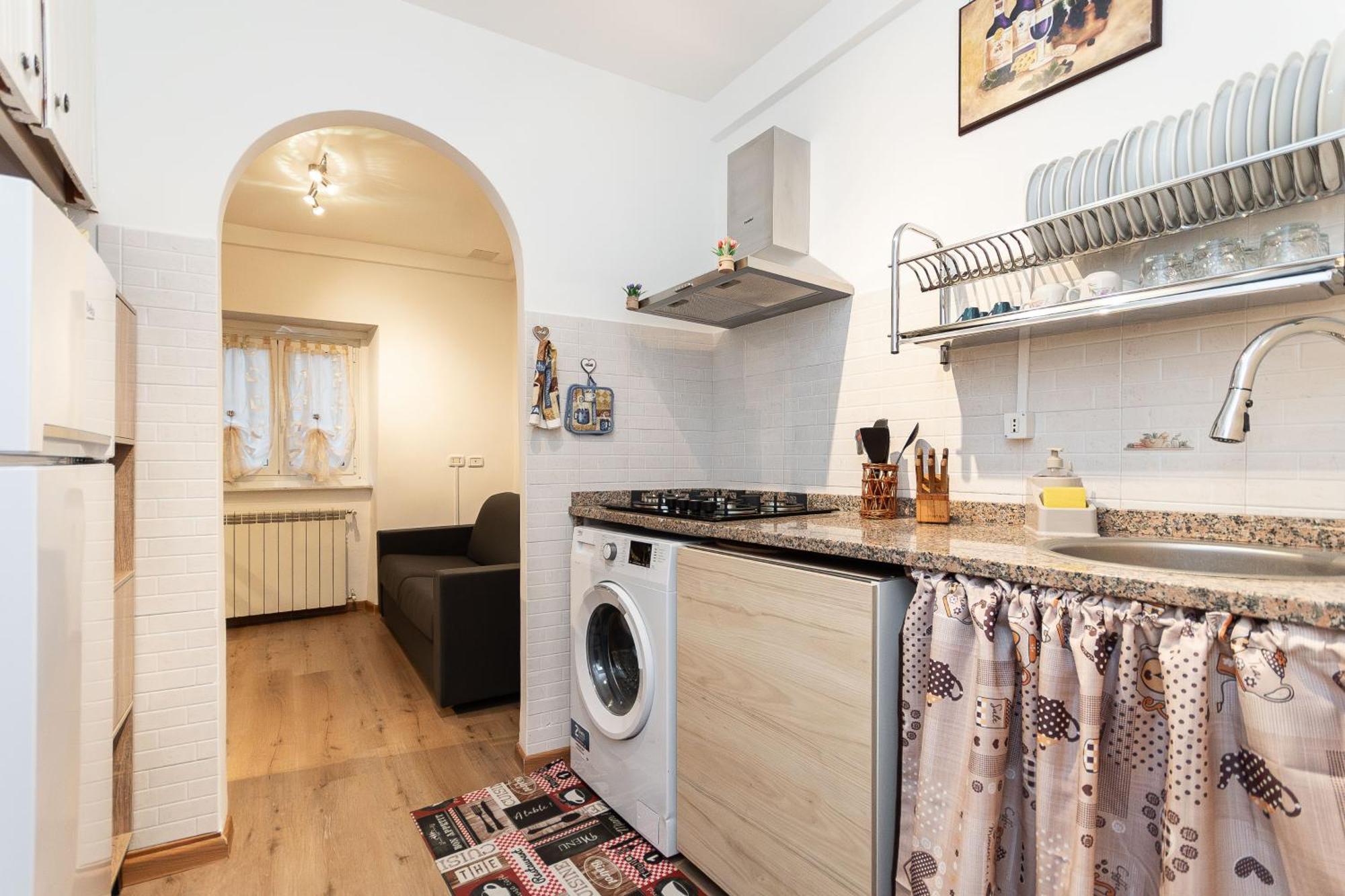 15 Min Centro E Stazione Ferroviaria Apartment Genoa Luaran gambar